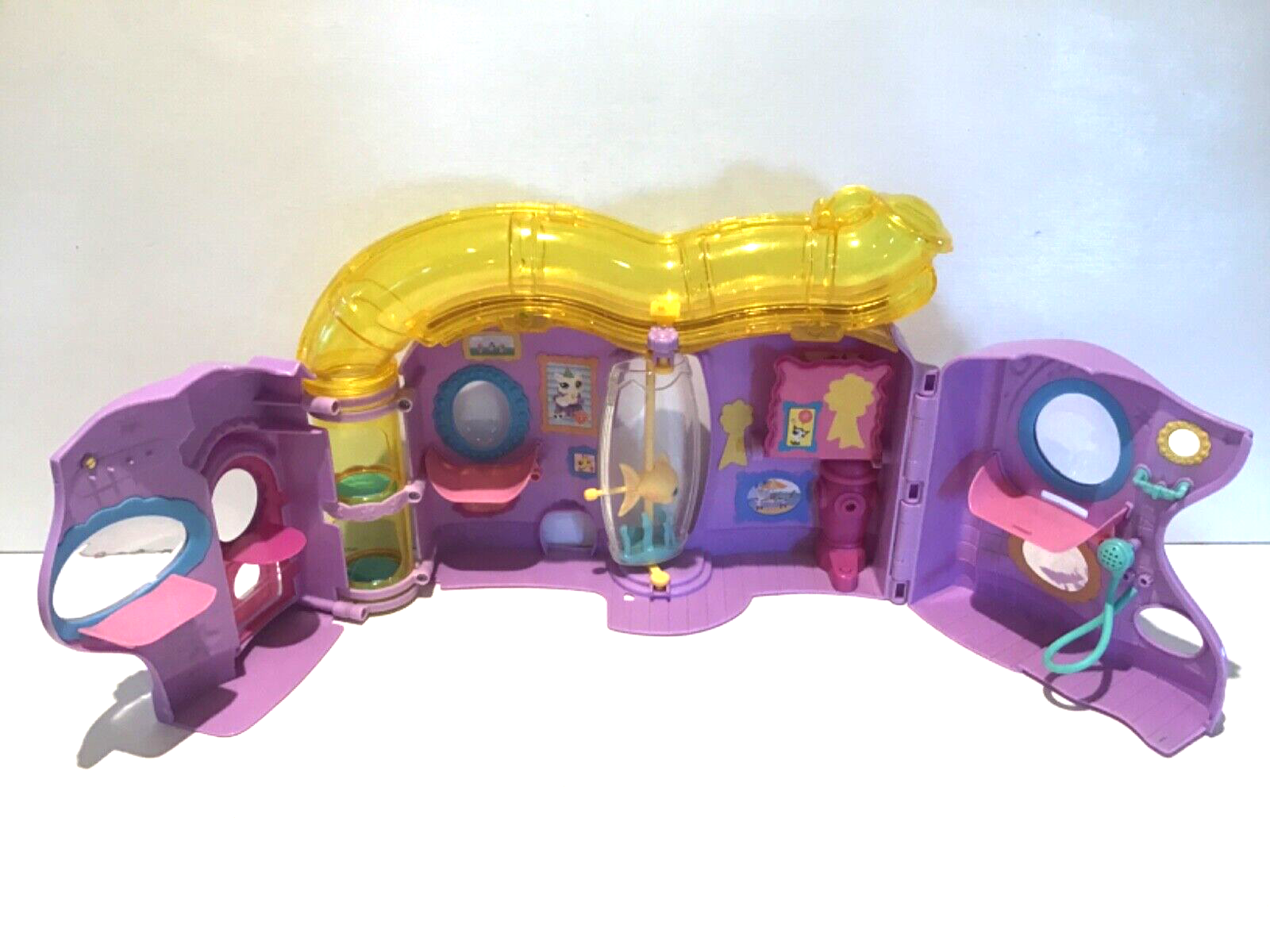 Littlest Pet Shop Figures,Little Lovin Pet Playhouse,Biggest Littlest