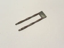 1951 KAISER | VINTAGE  *NOS* HOOD ORNAMENT PLASTIC CONE RETAINER CLIP