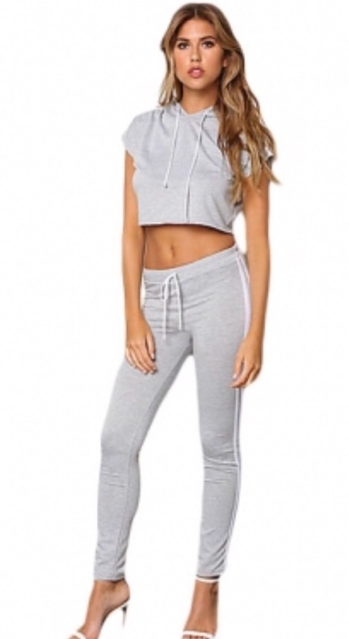 Grey crop top hoodie pants set Medium nwot new-image