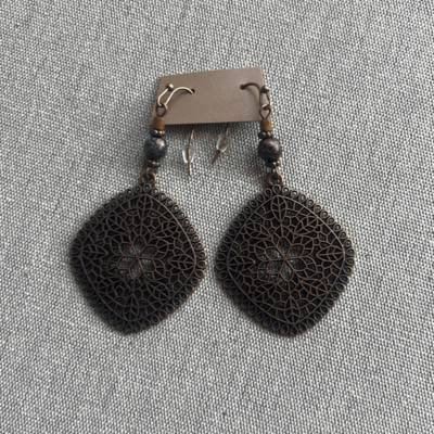 Bronze Boho Filigree Earrings Brown Dangle Beaded Wire Closure Diamond Shape NWT