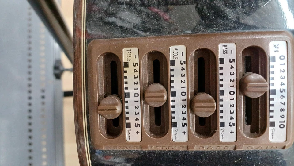 Guitarra Eléctrica Acústica Takamine PT-118 ST Flame Maple Usada de Japón Foto 3 de 4