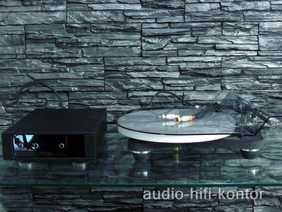 Rega Plattens. ** Planar 10 **Tonarm RB 3000, Netzteil P10 PSU  Keramik Teller