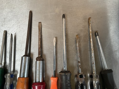 Job Lot Of 14 X Vintage Screwdrivers, Some Electrical,, CK, Etc, Old Screwdrive - Picture 3 of 11