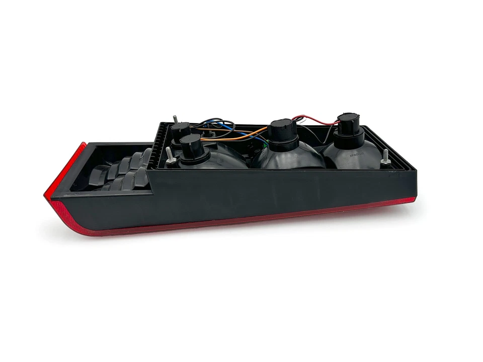 Luz De Freno Trasera Derecha Lada Samara 2108 (Nueva Versión) 2108-3716010 - Imagen 4 de 4