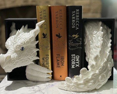 Wolkendrache Bücherecke - 3D gedruckter Fantasy Bücherregaleinsatz | Gothic Dragon Dec