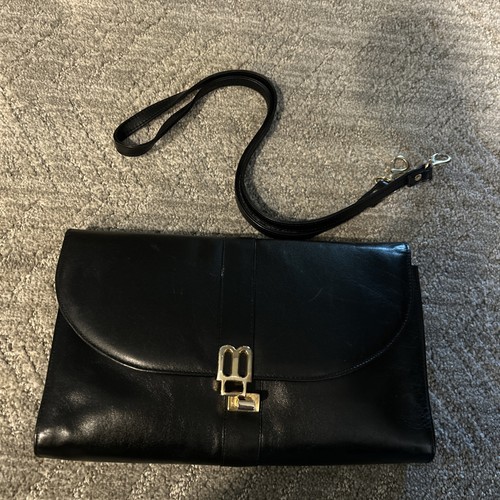 VTG Givenchy SAC Black Leather Envelope Crossbody Shoulder Bag Purse
