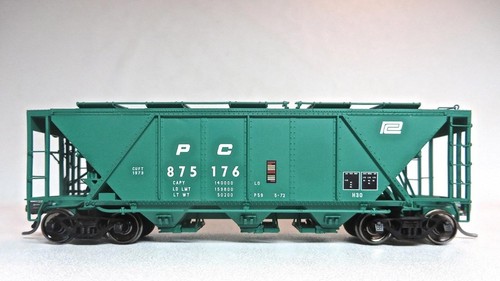 Coche tolva de carbón HO BOWSER #40985 Penn Central H30 3 bahías 875176 en caja original | Condition: New