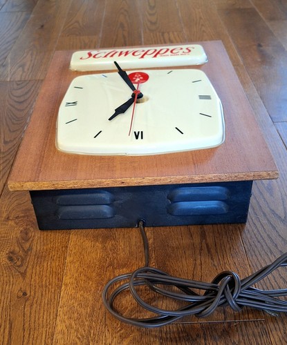 Mid Century Modern Wall Clock Schweppes Drinks Lighted Sign Vintage 1970's WORKS - Picture 4 of 16