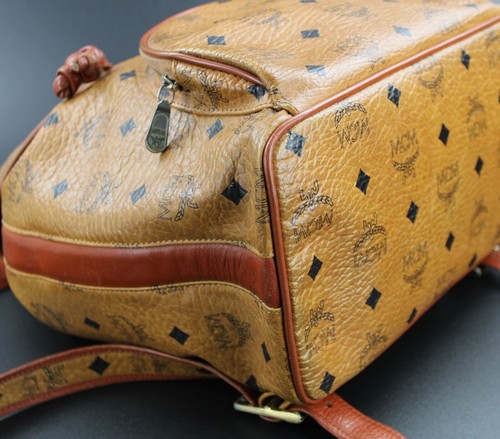 MCM Rucksack Tasche Vintage cognac braun gold schwarz Logoprint Damen - Bild 12 von 18