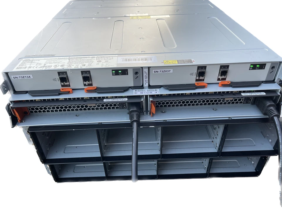 IBM 2076-12F Storwize V7000 12-bay 3.5" LFF SAS Expansion Enclosure Array Gen2 - Image 4 of 4