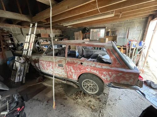 Gilbern Invader Estate Rolling Chassis Barn Find - Picture 1 of 8