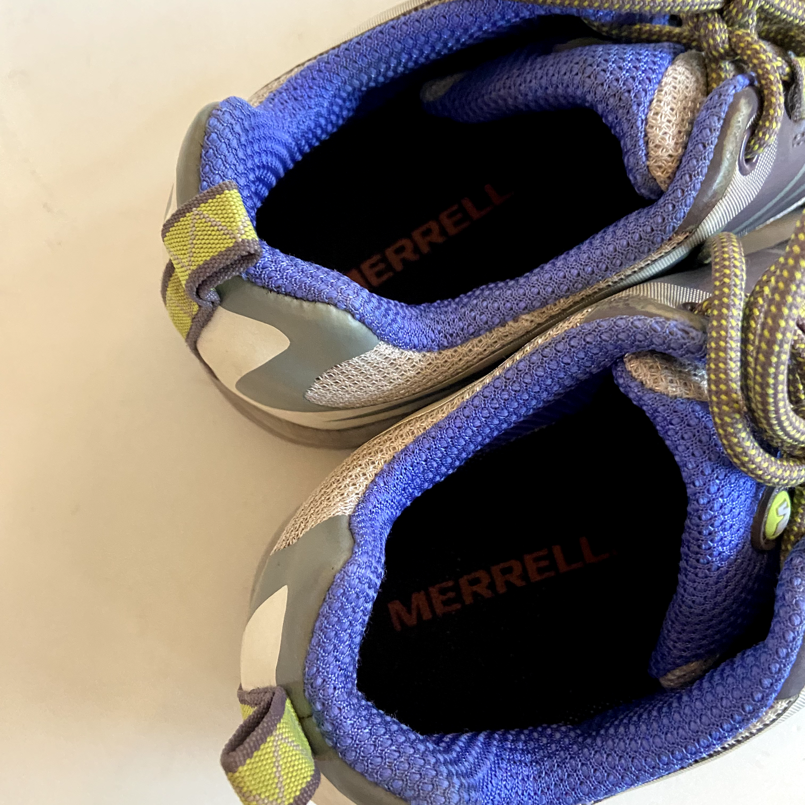 Stivali da trekking Merrell da donna Siren Edge Q2 grigio J41324 rete stringata 7 M