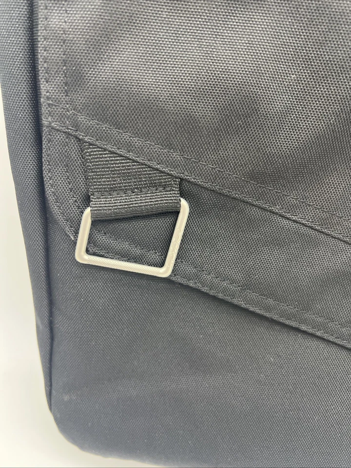 Bolso Mensajero Spyder Negro Poliéster Unisex Luz para Laptop Foto 2 de 4