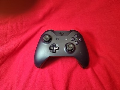 Xbox One Wireless Controller 1708 Purple (New Joysticks) Check Description