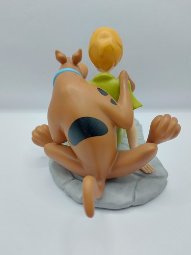 Wedgwood Scooby-Doo, Shaggy & Scooby 'Zoinks!' Porcelain Figure Unboxed VGC - Picture 3 of 9