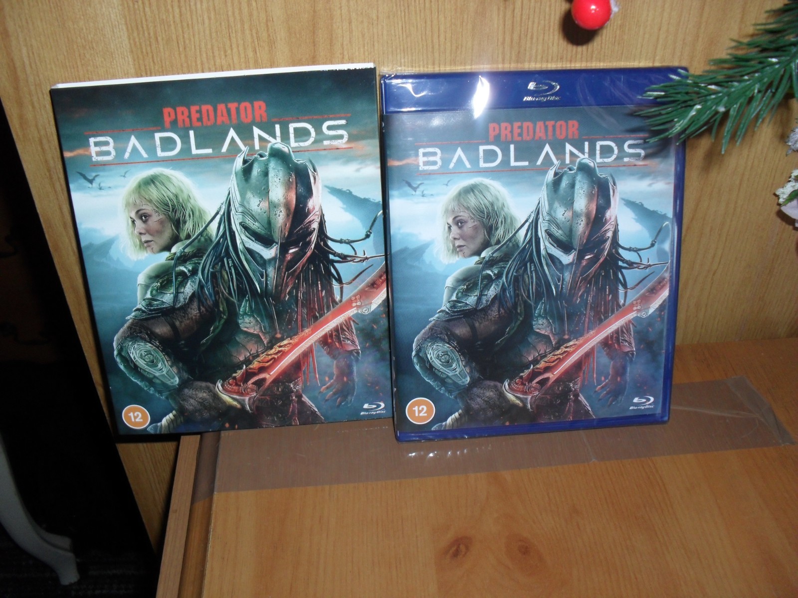 Predator: Badlands [12] Blu-ray NEW AND SEALED