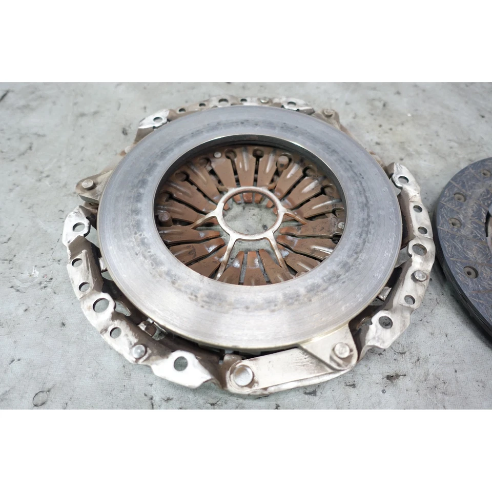 BMW M52TU M54 1999-2003 motor 2,5 L juego de embrague y placa de presión de 5 velocidades OEM Foto 3 de 4