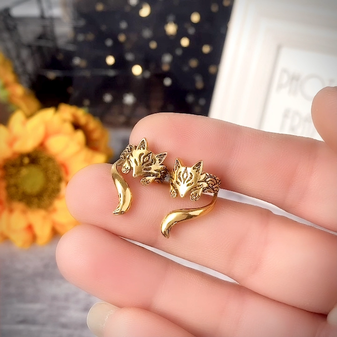 小物 OX JEWELRy Clip Ear Cuff OX JEWELRy Clip Ear Cuff | MB -there is a reaso