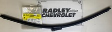 NEW GM OEM CHEVROLET LEFT WIPER BLADE- GENERAL MOTORS GMC 84306923
