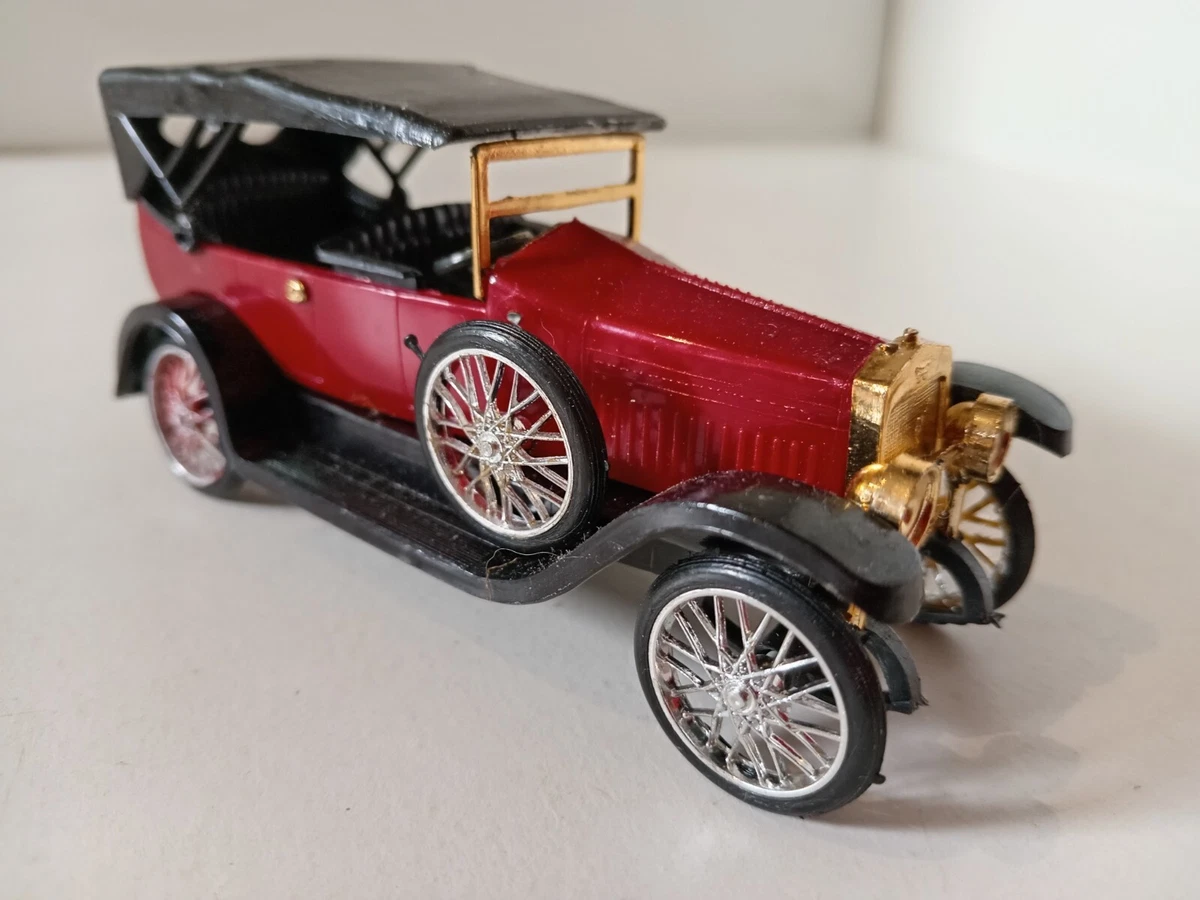 Modèle Réduit Hispano-Suiza H6C 1934 Rouge Et Noir - Échelle 1:43 IXO - Neuf