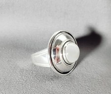 925 Sterling Silver Ring Round White Stone 14g Sz 7 3/4