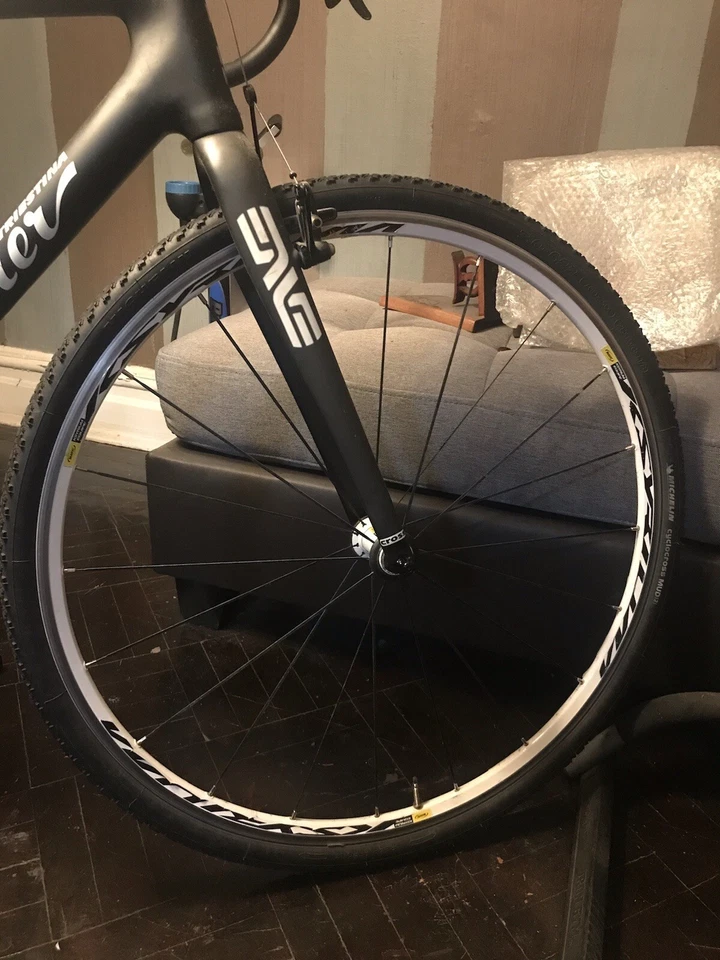 willier triestina Super light bicycle Size 55/56 In Excellent Condition. - Image 3 of 4