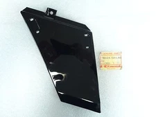Kawasaki NOS NEW 14024-1345-H8 Ebony Right Kneegrip Cover ZX ZX750 Ninja 750R