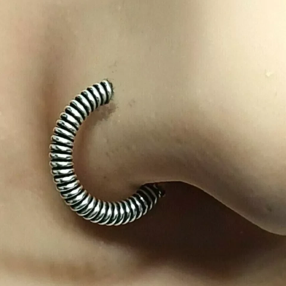 Anello Naso Spirale Bobina Argento Sterling 925 Cerchio Setto Daith Piercing ... - Immagine 4 di 4