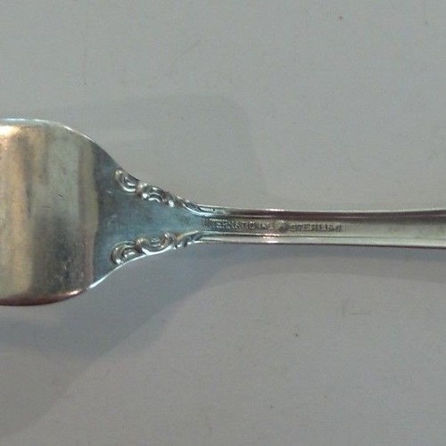 SET/4 INTERNATIONAL "JOAN OF ARC" STERLING SILVER LUNCHEON / PLACE FORKS - Picture 9 of 9
