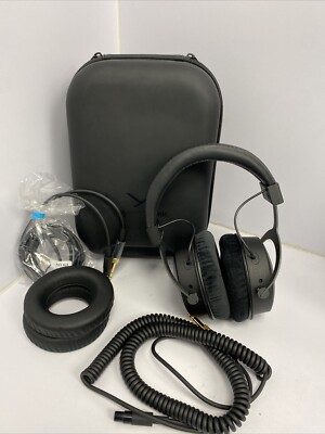 Beyerdynamic D-74072 Studio & Monitoring Headphones Black