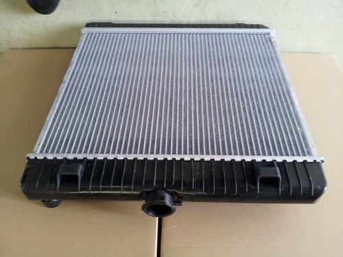 Water cooler cooler for Mercedes W123 petrol diesel sedan station wagon coupe new - Picture 1 of 5