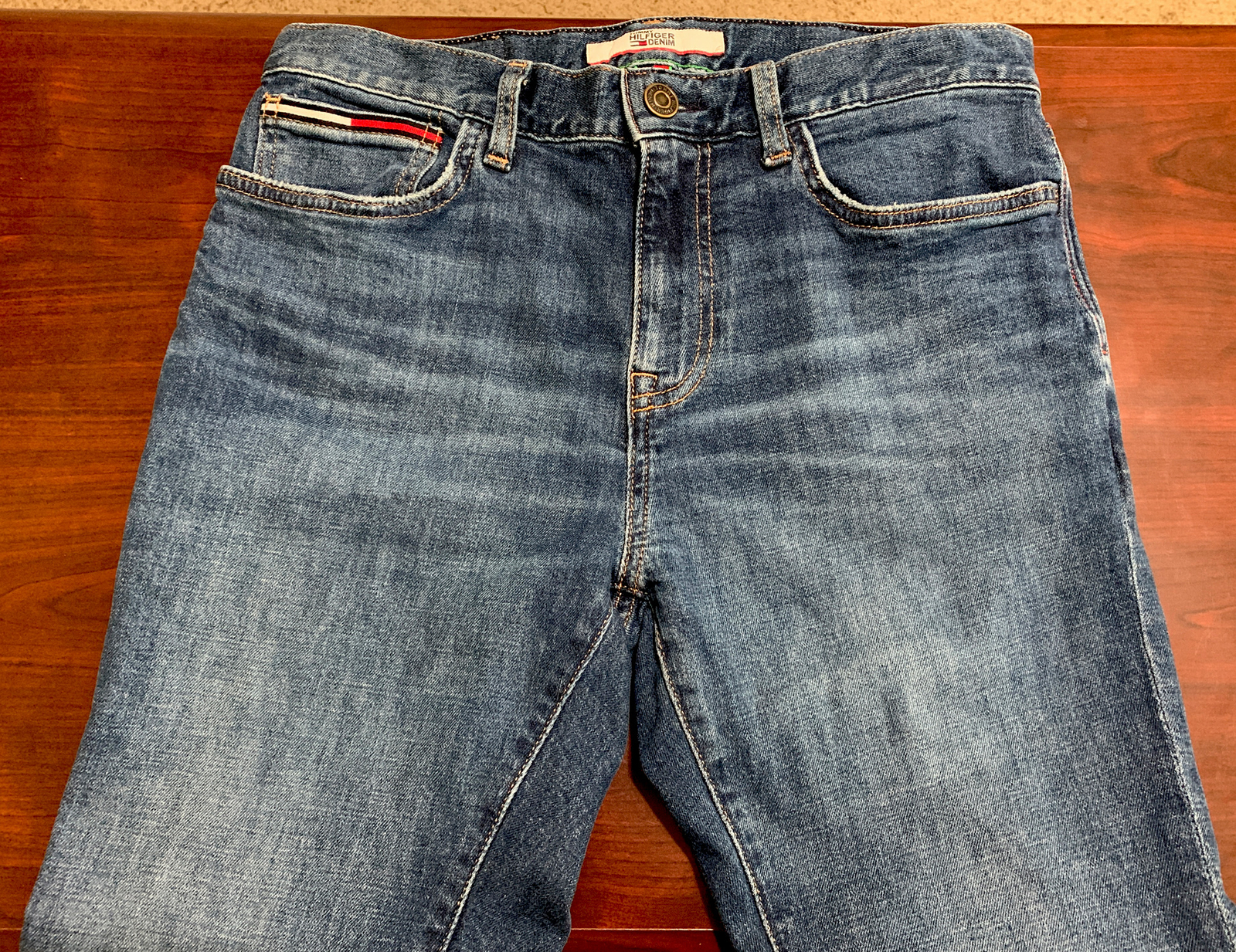 tommy hilfiger jeans 31 32