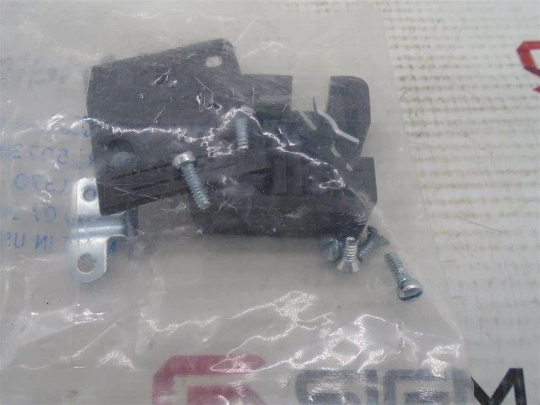 WIRE PRO 17-1370 CONNECTOR - Image 2 of 3