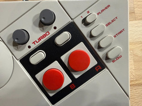 Nintendo NES Advantage Joystick Controller - NES-026 - WORKS no yellowing