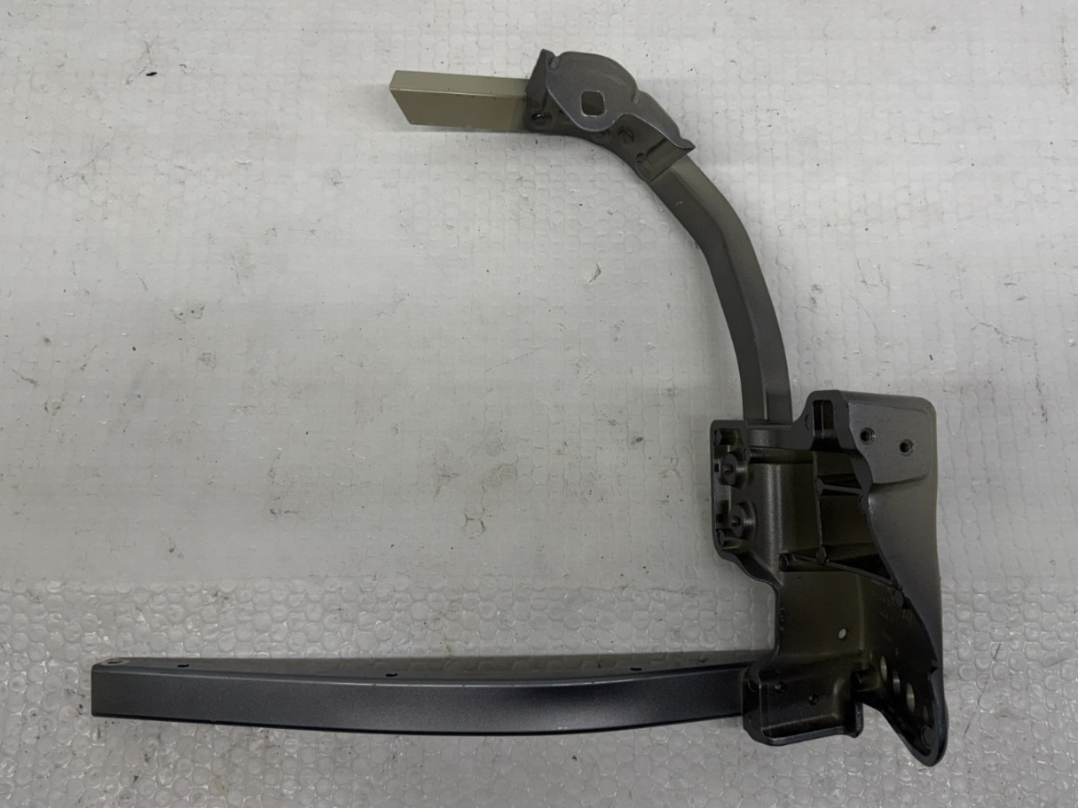 Bentley Bentayga 2017-2025 Front Left Side mounting bracket