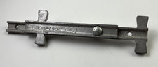 BON TOOL Co. Masons Cast Line Stretcher/Alumi...