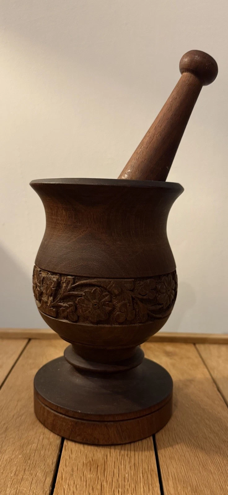 Vintage Carved Wooden Pestle & Mortar | Solid Hardwood Kitchenware