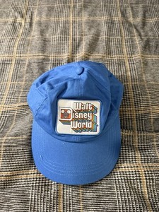 “RETRO” WALT DISNEY WORLD HAT CAP NWOT