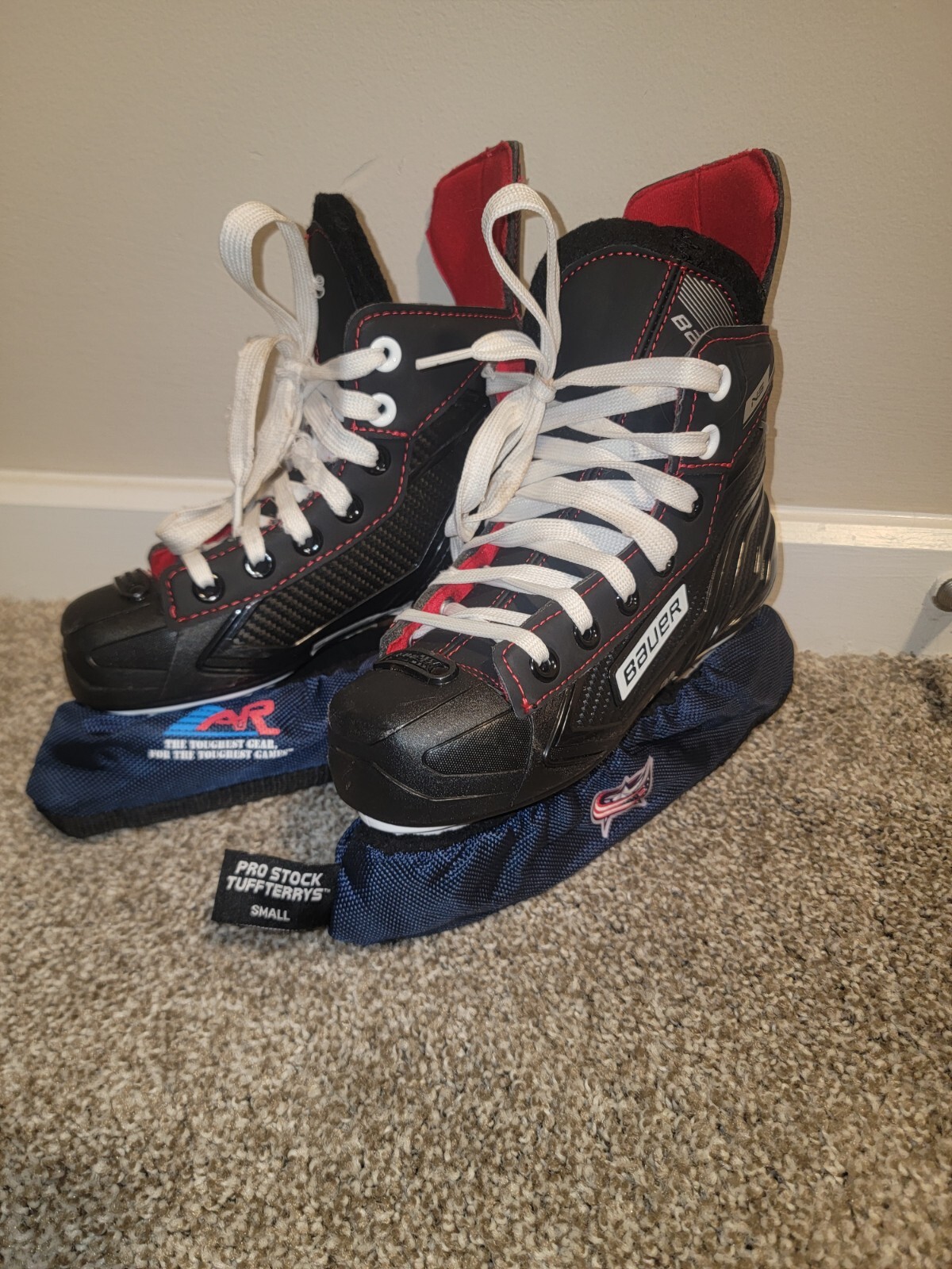 Bauer N5 Ice Hockey Skates youth kids Skate size Y 13 With Jackets