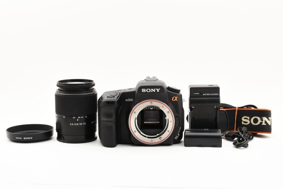 Sony α200 DSLR-A200 Digital SLR Camera Body & Lens 18-70