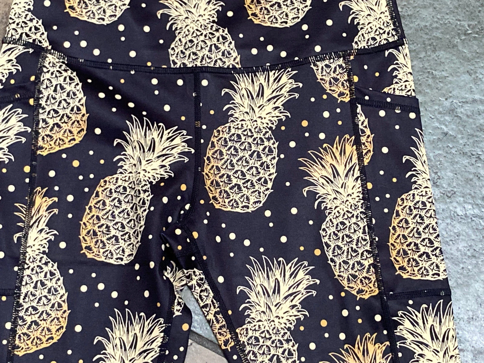 constantly-varied-gear pineapple squat approved with pockets leggings