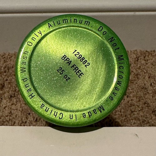 NEW Marriott Vacation Club RARE Green Water Bottle Aluminum BPA Free 25 oz MVC - Picture 6 of 11