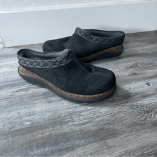 PREDICTIONS Womens Leather Collection Suede Mocs Slip On Loafers Clogs
