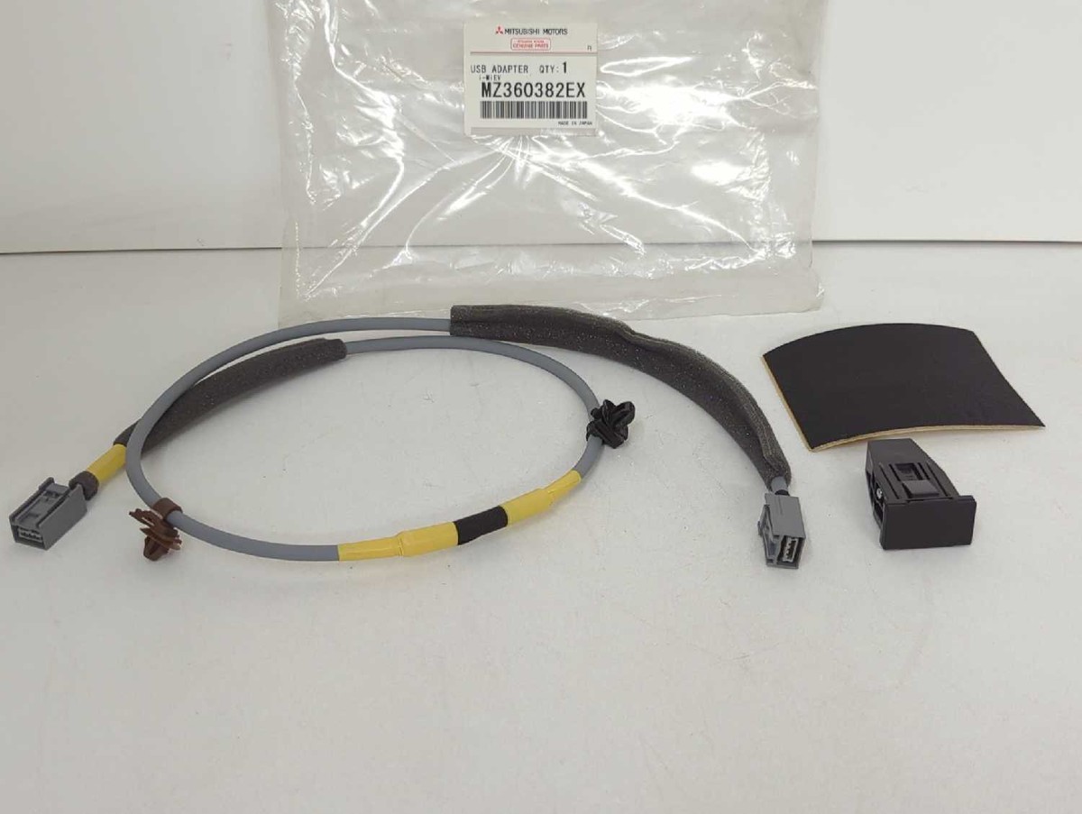 New OEM Genuine Mitsubishi USB Adapter Kit 2016-2017 i-Miev