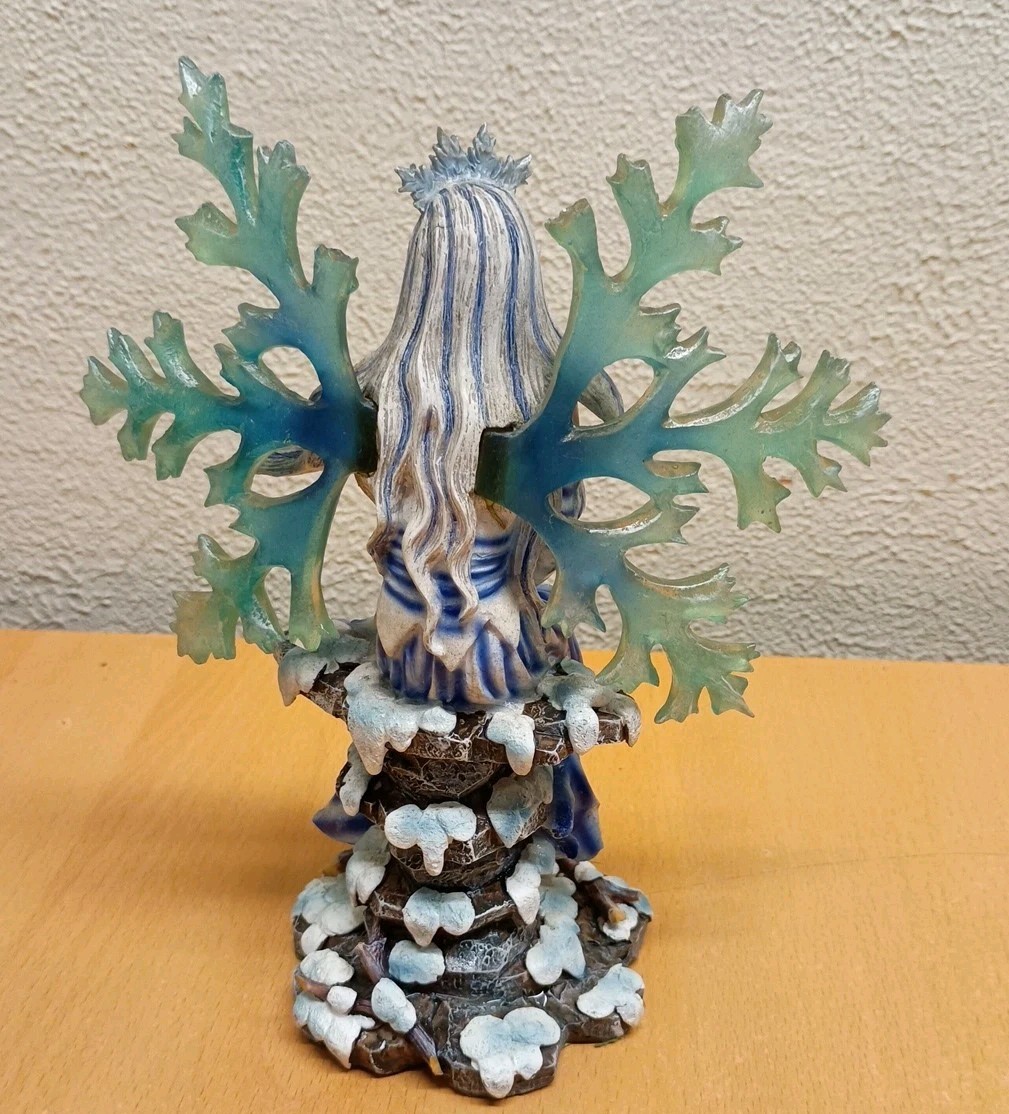 Picture 4 of 5
