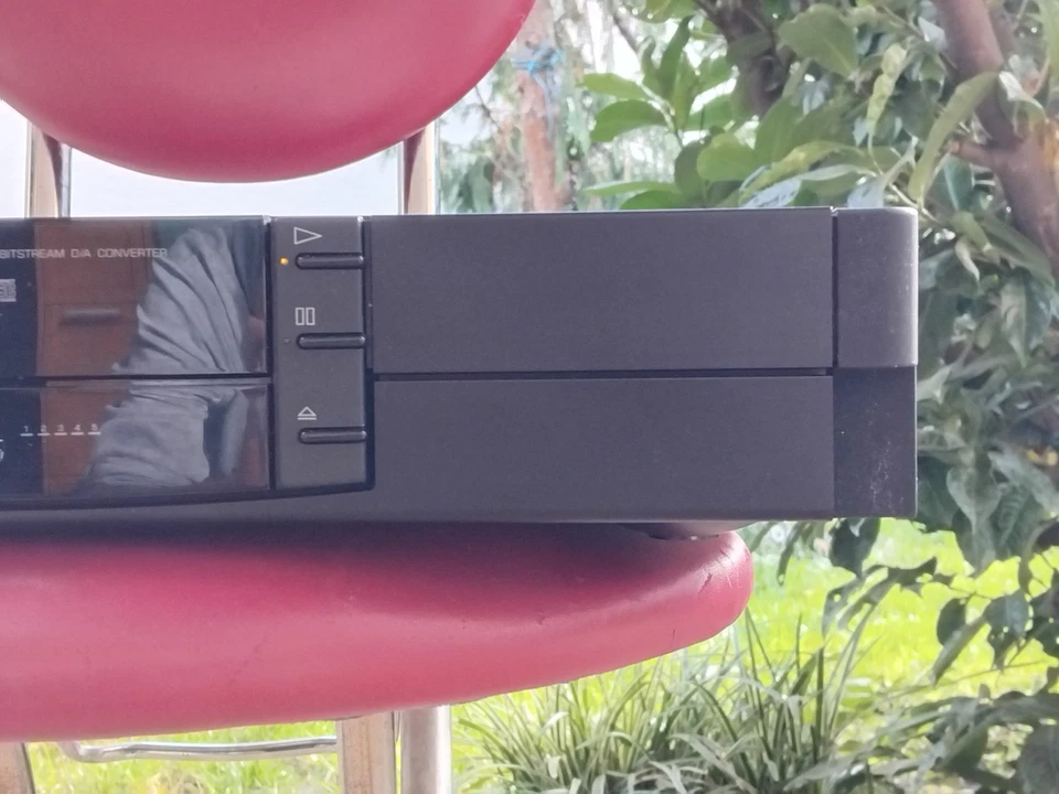 Grundig Fine Arts CD2 CD-Player. Getestet und voll Funktionstüchtig. - Bild 3 von 4