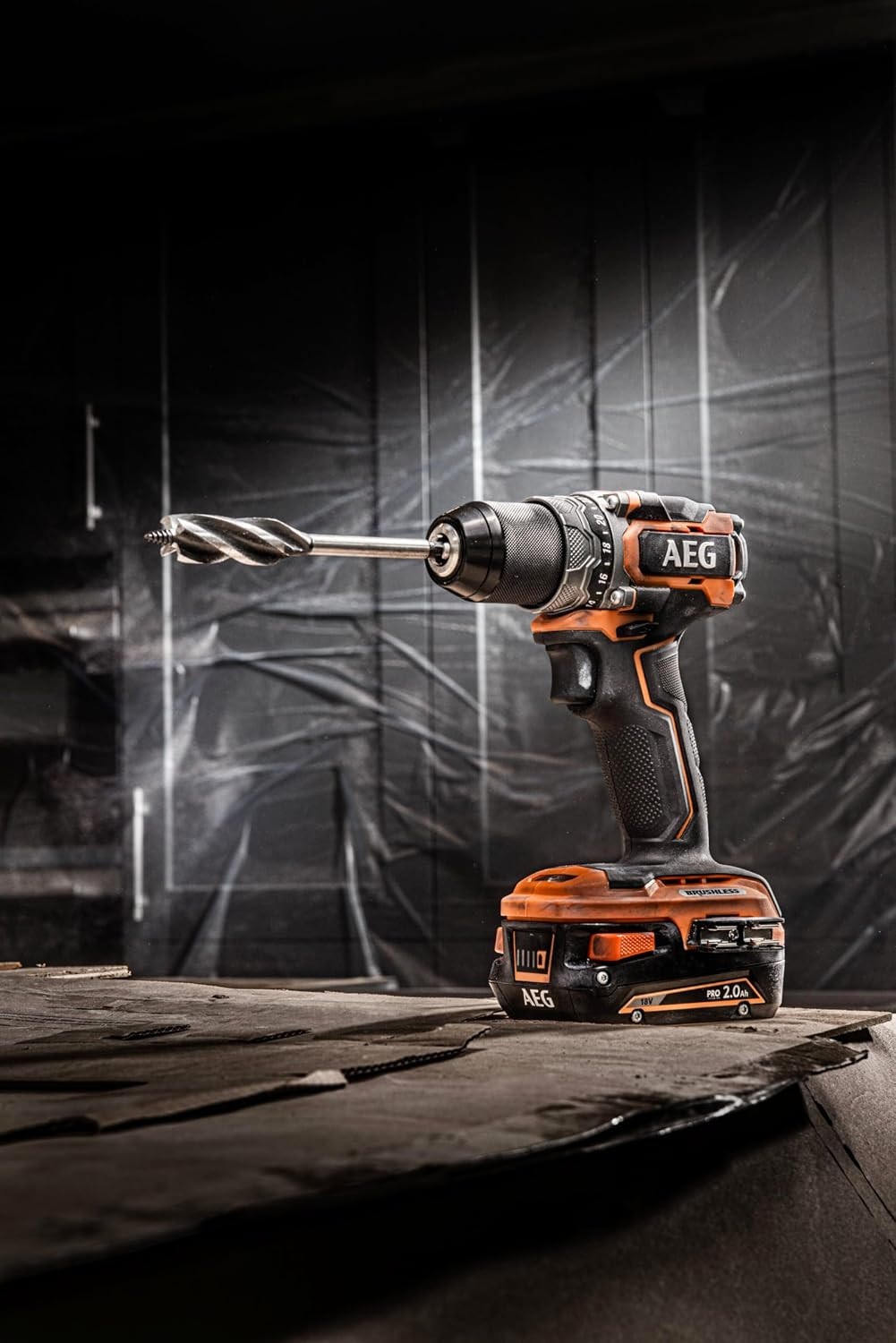 - Trapano Avvitatore SUBCOMPACT 18 Volt BRUSHLESS, 65 Nm, Consegnato in Valigett foto 6
