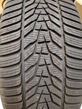 Hankook Winter Icept Evo 3 Bsw P 235 35 20 92w Xl Winter Tire W330