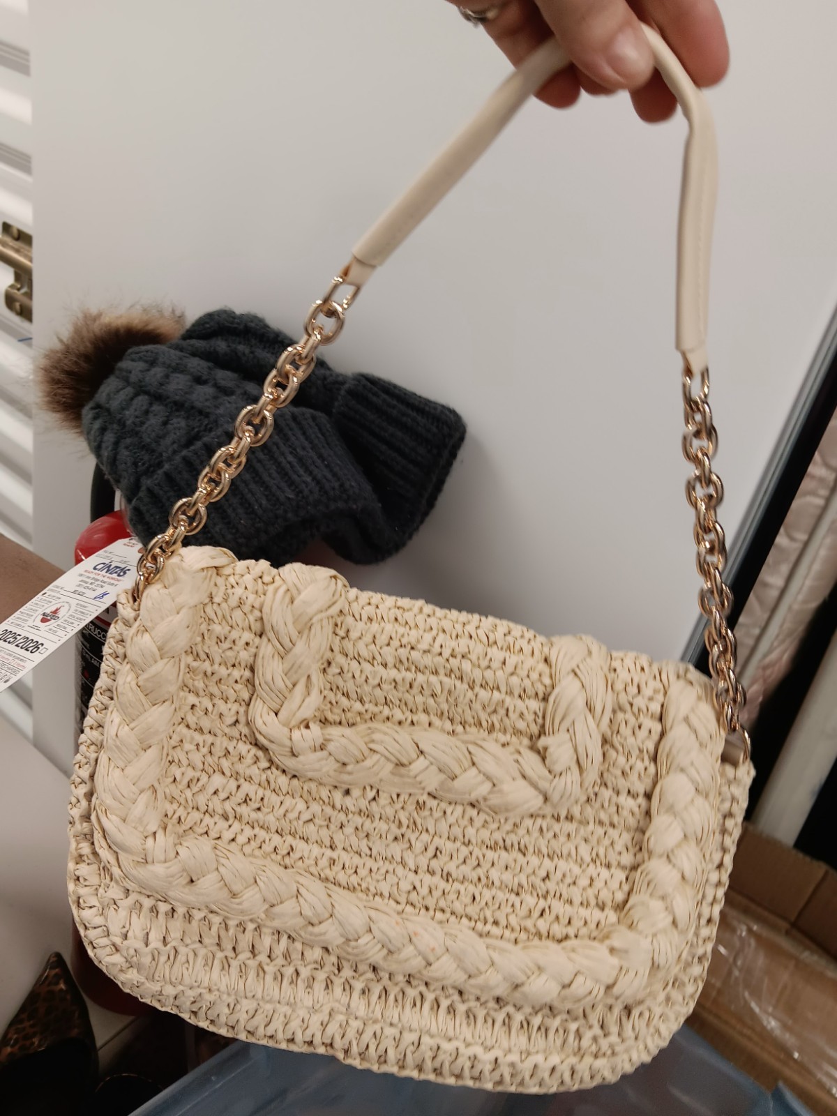 Beige Braided Straw Shoulder Bag Chain Strap Magnetic Closure Gold Hardware