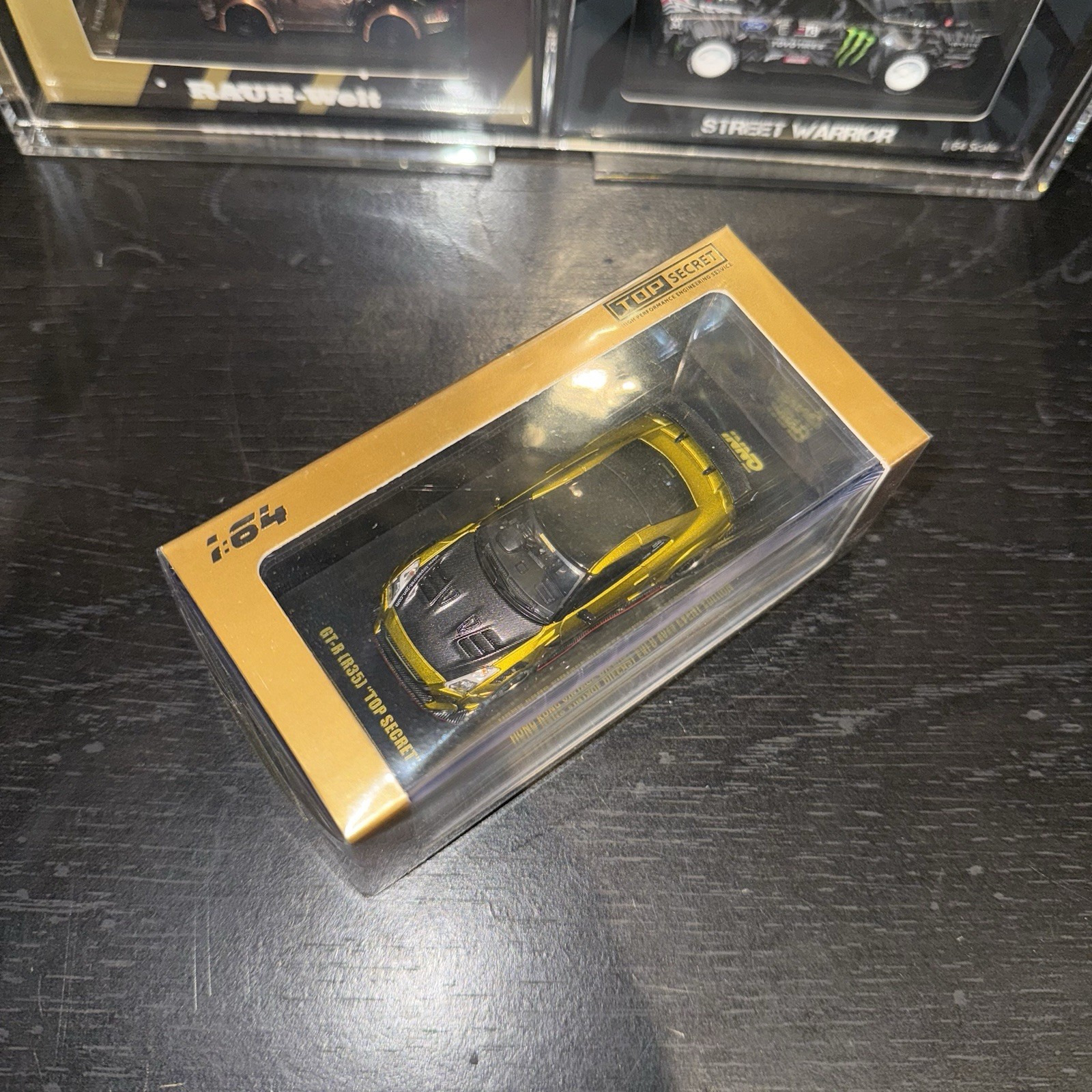 Inno64 Nissan Skyline GT-R R35 Top Secret Black Carbon Hong Kong VDE 2025 Event